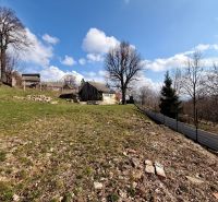 Na predaj slnečný pozemok, 1066 m², rodinný dom (LV),  Lubina - Pozemky na bývanie v Lubine, Lubina, s vidieckymi domami a hustou prírodou.