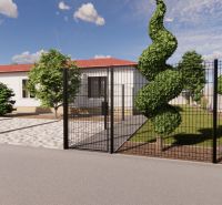 NA PREDAJ 3-IZBOVÝ RD (ČASŤ DVOJDOMU), ZEMIANSKA OLČA - Rodinný dom v Zemianskej Olči s upravenou záhradou a dekoratívnymi stromami za plotom.