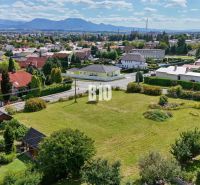 NOVÁ CENA: Prémiový pozemok v najžiadanejšej časti Martina – Stráne! - Pohľad na pozemky pre bývanie v Martine s panorámou okolitej krajiny.