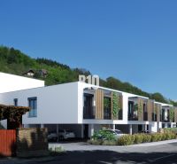 VILADOMY BUDATÍN - 3 IZBOVÝ BYT 125m2, A1 - Moderný bytový dom na Dolnej ulici v Žiline s parkovacími miestami a zeleňou.