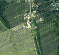 NA PREDAJ INVESTIČNÝ POZEMOK S PANORAMATICKÝM VÝHĽADOM SNINA - Letecký pohľad na pozemky - bývanie na Hámorskej ulici v Snine.