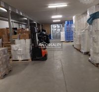 Prenájom, skladový priestor Košice Džungľa - EXKLUZÍ... - Priestor plný paliet a tovaru v skladoch a halách.