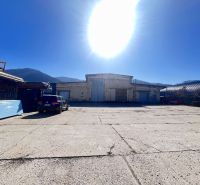 Na prenájom oplotené parkovisko 900 m²  - Banská Bystrica/časť Majer  - Slnko nad priemyselnou budovou na pozemku - komerčné, Majerská cesta, Majer, Banská Bystrica.