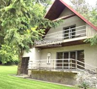 REZERVOVANÉ - Predaj, chata Ružiná - EXKLUZÍVNE HALO... - Chata v Ružinej obklopená zeleňou v malebnom prostredí, ideálna pre relax.