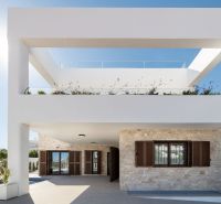 Predaj 2-izbového bytu, Almería, Španielsko - 2-izbový byt v Pulpí s bazénom, terasou a modernou architektúrou.