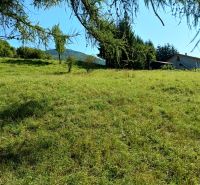 VRÍCKO - Stavebný pozemok vo výmere 1036 m2, okr.Martin - Zeleňou porastený pozemok v obci Vrícko, vhodný na bývanie s výhľadom na zeleň.
