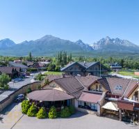 NA PREDAJ: Zabehnutý hotel Amália s wellnesom v srdci Vysokých Tatier - Hotely a penzióny v Novej Lesnej s výhľadom na Vysoké Tatry.