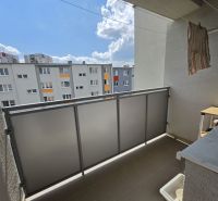 3-IZBOVÝ BYT S BALKÓNOM V CENTRE HLOHOVCA - Hlohovec 3-izbový byt predaj reality Hlohovec