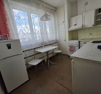 3-IZBOVÝ BYT S BALKÓNOM V CENTRE HLOHOVCA - Hlohovec 3-izbový byt predaj reality Hlohovec