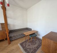 3-IZBOVÝ BYT S BALKÓNOM V CENTRE HLOHOVCA - Hlohovec 3-izbový byt predaj reality Hlohovec