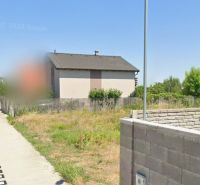 Dunajská Lužná-pozemok na výstavbu rodinného domu-NOVÉ KOŠARISKÁ - Pozemok v Dunajskej Lužnej vhodný na bývanie, vedľa rodinného domu.