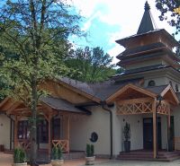NA PREDAJ jedinečný gastro eventový areál v lesoparku Berek Nové Zámky - Gastro priestory na ulici Berek v Nových Zámkoch obklopené zeleňou a architektonickými detailmi.