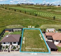Predaj, stavebný pozemok Malý Slavkov - Pozemky - bývanie na Kráľovskej ulici v Malom Slavkove s výmerou 652 m².