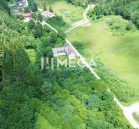 Investičný stavebný pozemok v oblasti Danová - 2 200m2 - Letecký pohľad na zelené Pozemky - bývanie v Medzilaborciach na Danovej.