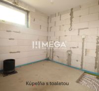 NA PREDAJ: 4-izbová NOVOSTAVBA v blízkosti Košíc - Kúpeľňa s prípravou na montáž sanity v rodinnom dome.