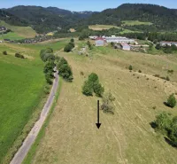 Vyšné Ružbachy – 1.016 m2 POZEMOK na CHATKU – Predaj - Krajina v okolí Starej Ľubovne so zvláštnymi nehnuteľnosťami uprostred prírody.