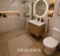 PREDAJ: 2i byt; 65 m2; CENTRUM - KRUPINA; 84.500 €  - Moderná kúpeľňa s drevom, sprchovým kútom, osvetleným zrkadlom a dekoratívnymi prvkami v 2-izbovom byte.