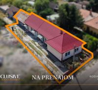 Na prenájom 5-izb. rod. dom s garážou, Vydrany - Rodinný dom vo Vydranoch s červenou strechou, označený na prenájom.