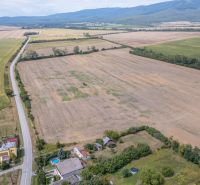 PREDAJ, Stavebný pozemok Sečovce - časť Albinov, intravilan  - Lúky a orná pôda v okolí Sečoviec vhodná pre pozemky na bývanie.
