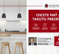 Pekný 2i byt, LODŽIA, GARÁŽ, PIVNICA, Dúbravka, Nejedlého - Svetlá kuchyňa s drevenými skrinkami a ostrovčekom v 2-izbovom byte.