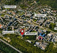 Pekný 2i byt, LODŽIA, GARÁŽ, PIVNICA, Dúbravka, Nejedlého - Letecký pohľad na Bratislava - Dúbravka, Nejedlého, s lokalizáciou kľúčových bodov.