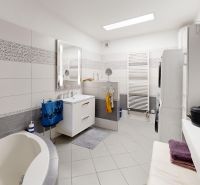 Rodinný dom 240 m², 3 bytové jednotky, veľký pozemok, Lamač - Kúpeľňa v rodinnom dome s vaňou, sprchou, umývadlom a práčkou, s keramickými obkladmi.