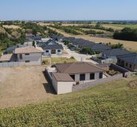 REZERVOVANÉ - Pozemok, 659 m², Vlčia dolina, Suchá nad Parnou - Krásne pozemky na bývanie vo Vlčej doline, v Suchej nad Parnou obkolesené prírodnou scenériou.