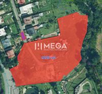 Rozsiahly a rovinatý pozemok s vynikajúcim prístupom pri Humennom na p - Pozemok pre komerčné účely, 9228 m², nachádzajúci sa na Ptičie časť Podskalka.
