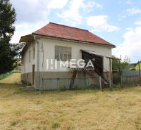 REZERVOVANÉ - Dom s krásnym pozemkom v Zbudskej Belej - Rodinný dom v obci Zbudská Belá na ulici Zbudská Belá s veľkým dvorom.