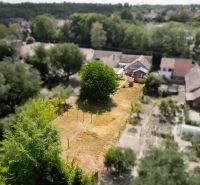 NA PREDAJ RODINNÝ DOM S POZEMKOM O VÝMERE 1003m2 - Pohľad na záhradu pri rodinnom dome na ulici Vištuk 158 v meste Vištuk.