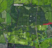 Moravský Svätý Ján – 1.580 m2 LES  - Letecký pohľad na poľnohospodárske a lesné pozemky v okolí Moravského Svätého Jána.
