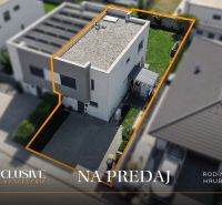 Na predaj 4-izb. RD–časť dvojdomu, Hrubá Borša - Rodinný dom v Hrubej Borši obklopený záhradou, ponuka na predaj.
