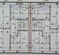 4iz Novostavba Sasinkovo v Štandarde - Pôdorys poschodia rodinného domu ukazuje distribúciu miestností a vybavenie.