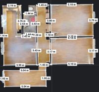 3,5-izb. byt 82 m2 | Drieňová ul.Štrkovec | komplet rek. - Pôdorys 4-izbového bytu s podlahou s dreveným dekorom, detailne vyznačené rozmery miestností.