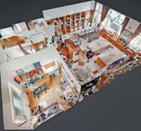 Klimatizovaný obchodný priestor - showroom alebo klinika,vstup z ulice - 3D pôdorys obchodných priestorov s policami, stolmi a kanceláriou.