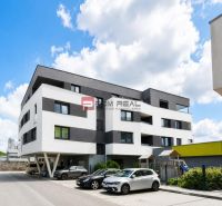 REZERVOVANÉ - Kompletne zariadený 2-i byt s loggiou a parkovaním – Nov - Bytový dom na Slnečnicovej ulici v Rovinke s parkoviskom.