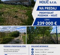 Na predaj rovinatý pozemok v priemyselnej časti Holíča. - Priemyselný pozemok v Holíči s budovou, oplotením a prístupovou cestou.