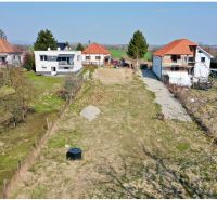 NA PREDAJ Pozemok Zbehy - Andač - Pozemky - bývanie v Andači obklopené rodinnými domami a zeleňou.