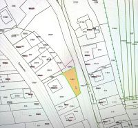 Rovinatý stavebný pozemok - Šaca - Mapa pozemkov určených na bývanie na Jarkovej ulici, Košice - mestská časť Šaca.