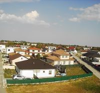 SENEC - NA PREDAJ exkluzívny stavebný pozemok pre rodinné domy - JUŽNÁ - Rezidenčná štvrť v Senci s rodinnými domami, ideálne na pozemky - bývanie.