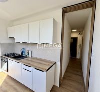 Na prenájom 1-izbový byt s balkónom na Košickej ulici v Humennom