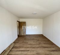 Na prenájom 1-izbový byt s balkónom na Košickej ulici v Humennom