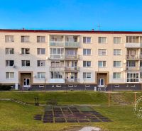 Moderný 2-izbový byt, Stará Ľubovňa, Tatranská ul. - Bytový dom so záhradkou na ulici Tatranská, zahŕňa 2-izbový byt a balkón.