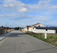 Na predaj ideálny stavebný pozemok Bernolákovo 662m2 - Ulica Kondrótová v Bernolákove, kde sa nachádzajú pozemky na bývanie.