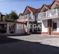 Na predaj nehnuteľnosť - zabehnutý penzión v centre mesta Humenné - Budova penziónu na Štefánikovej ulici v Humennom, obľúbená pre ubytovanie v Hotely a penzióny.