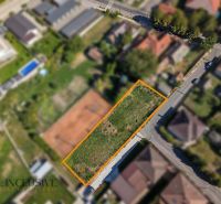 Na predaj staveb. pozemok v Dun. Strede - Malé Blahovo - Letecký pohľad na pozemok určený na bývanie v Malom Blahove, Dunajská Streda.