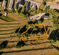 PREDAJ: Pozemky pre rekreačnú chatu, 765 m² – Čierny Balog, Komov - Letecký pohľad na rekreačné pozemky pri ulici Školská v Čiernom Balogu.