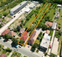 Na predaj 3-izb. rod. dom na veľkom pozemku, Gabčíkovo - Letecký pohľad na rodinný dom v Gabčíkove s priestranným pozemkom v tichej lokalite.