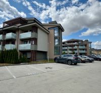 NA PREDAJ apartmán v Podhájskej  - Rekreačný apartmán na termálnej ulici v Podhájskej s modernou architektúrou a parkovacími miestami.