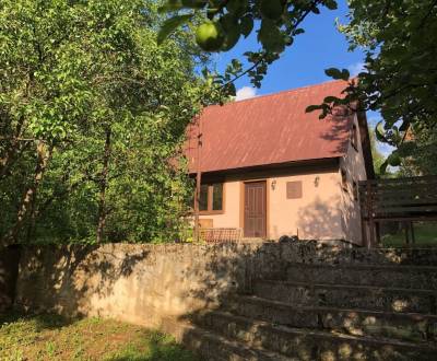 Záhradný domček s pozemkom 736m2 v podhorskej obci Šipkov 